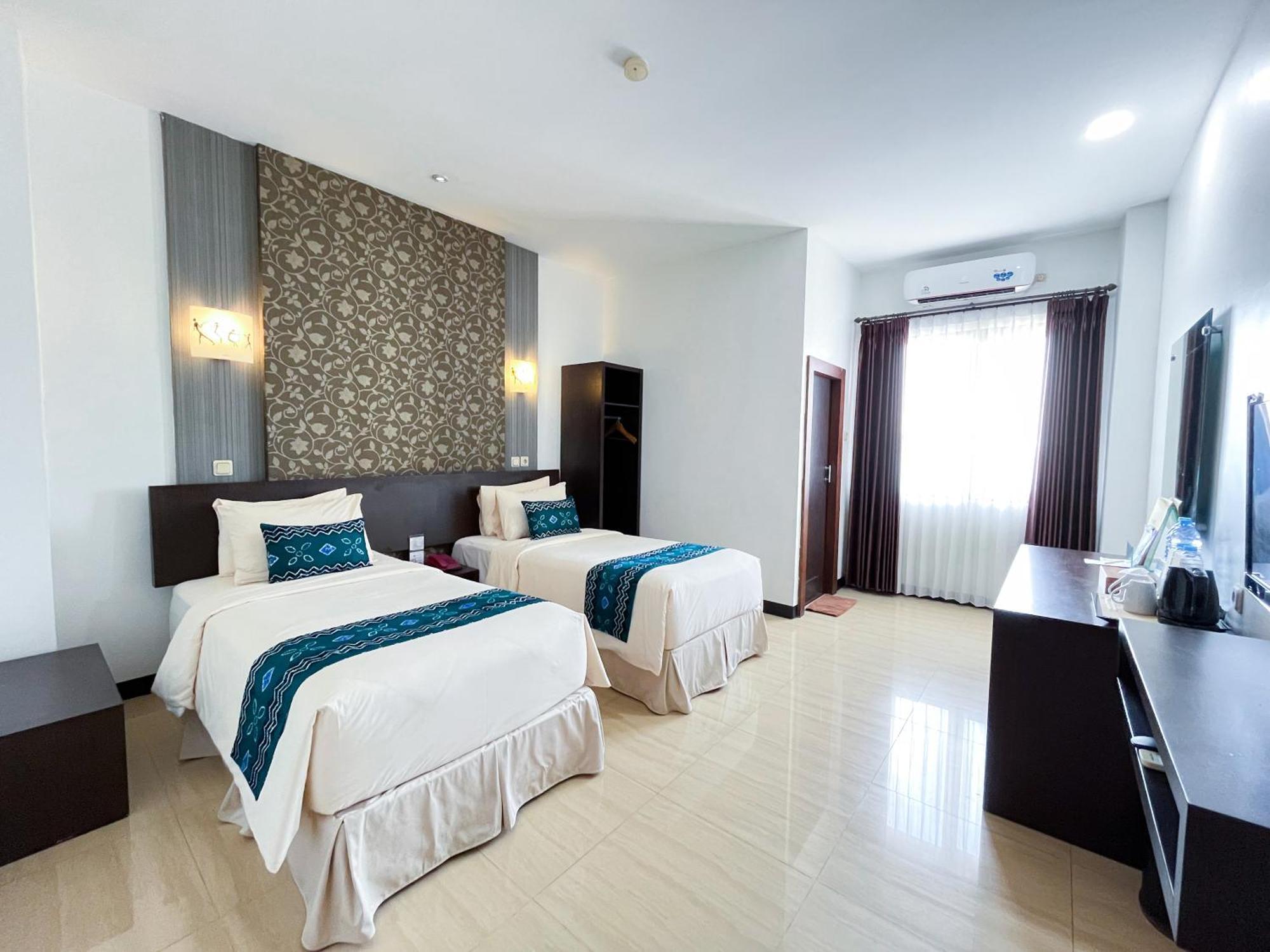 Hotel Roditha Banjarbaru Banjarmasin  Kültér fotó
