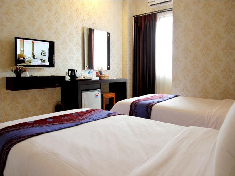 Hotel Roditha Banjarbaru Banjarmasin  Kültér fotó